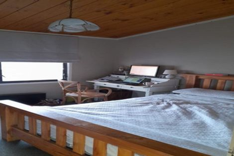 Photo of property in 13 Banyan Drive, Totara Heights, Auckland, 2105