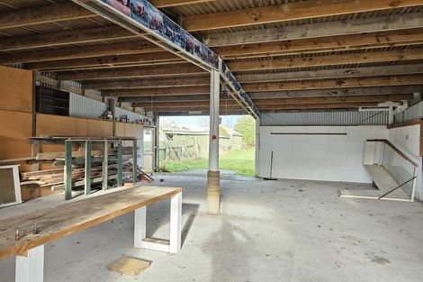 Photo of property in 27 Ryley Street, Owaka, 9535