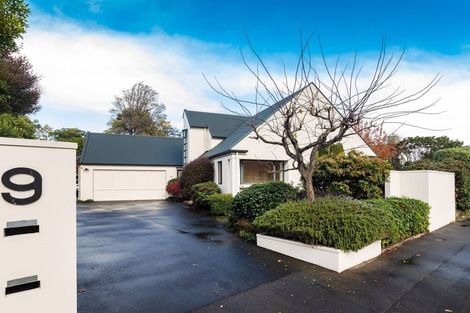 Photo of property in 9a Hamilton Avenue, Ilam, Christchurch, 8041