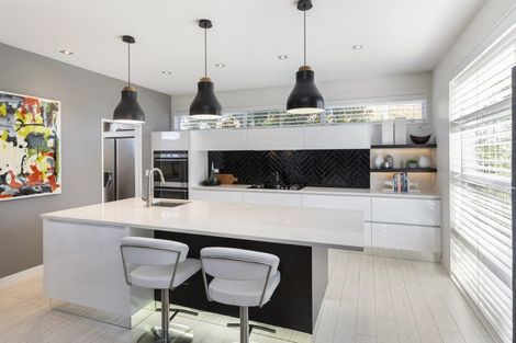 Photo of property in 55 Merivale Lane, Merivale, Christchurch, 8014