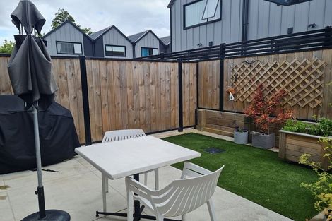 Photo of property in 30 Dahl Drive, Wallaceville, Upper Hutt, 5018