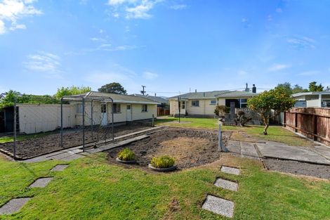 Photo of property in 17 Atmore Avenue, Otaki, 5512