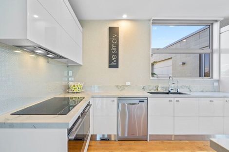 Photo of property in 32 Talboys Drive, Winton, 9720