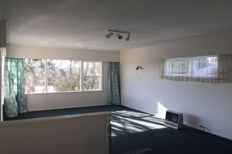 Photo of property in 13 Beswick Place, Birkdale, Auckland, 0626