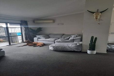 Photo of property in 21 Barbara Grove, Papamoa Beach, Papamoa, 3118