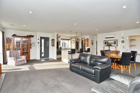 Photo of property in 18 Clarevale Street, Burwood, Christchurch, 8083