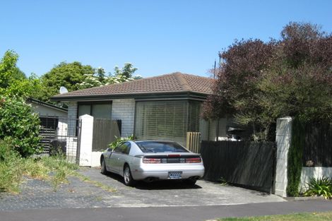 Photo of property in 56 Bellingham Place, Avonhead, Christchurch, 8042