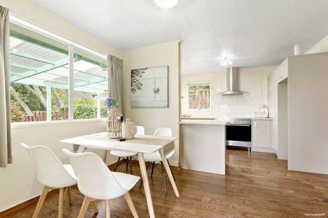 Photo of property in 22 Laser Place, Bayview, Auckland, 0629