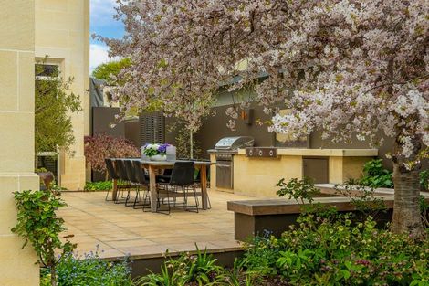Photo of property in 47 Waiwetu Street, Fendalton, Christchurch, 8052