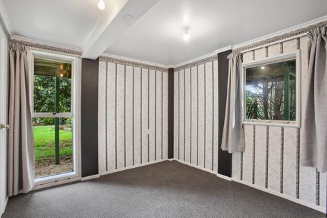 Photo of property in 16 Leaming Place, Clarks Beach, 2122