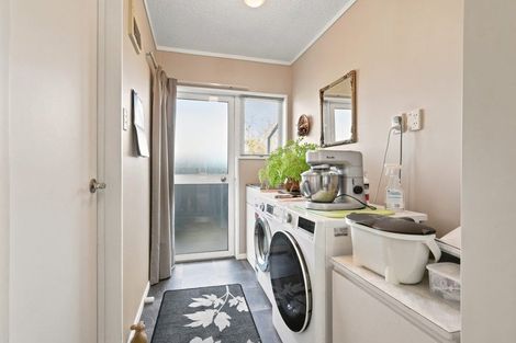 Photo of property in 59 Neville Street, South Dunedin, Dunedin, 9012