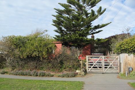 Photo of property in 49 Shackleton Street, New Brighton, Christchurch, 8061