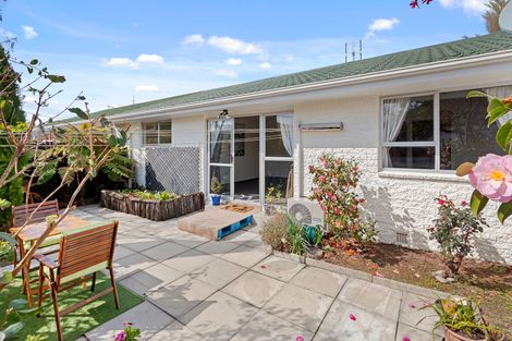 Photo of property in 2/30 Garvins Road, Hornby, Christchurch, 8042