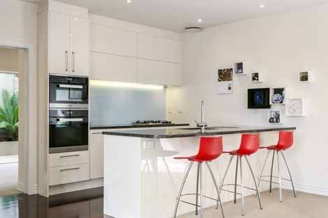Photo of property in 25 Taurarua Terrace, Parnell, Auckland, 1052