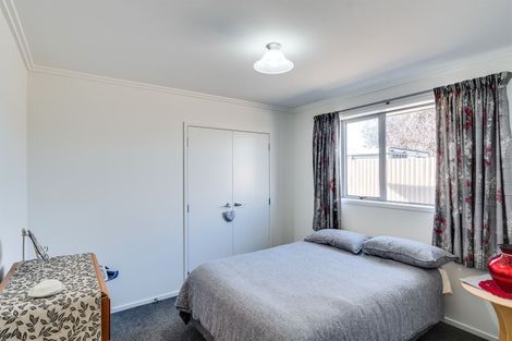 Photo of property in 1 Cambridge Terrace, Taradale, Napier, 4112