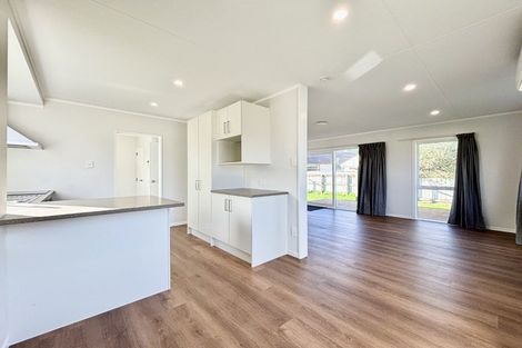 Photo of property in 350 Wellington Road, Wainuiomata, Lower Hutt, 5014