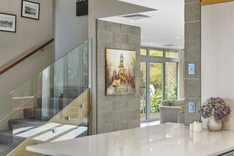 Photo of property in 56 Governors Bay Road, Cass Bay, Lyttelton, 8971