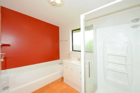 Photo of property in 130 Saint Johns Street, Bromley, Christchurch, 8062