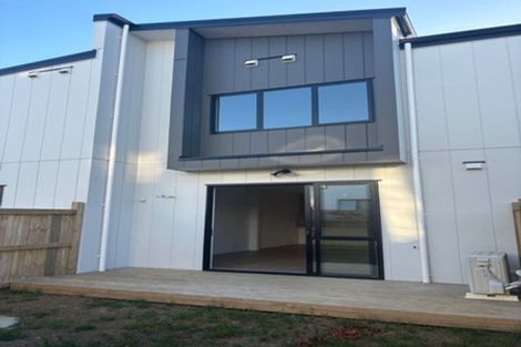 Photo of property in 58 Minhas Road, Papakura, 2110