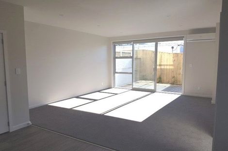 Photo of property in 1/32 Dr Taylor Terrace, Johnsonville, Wellington, 6037