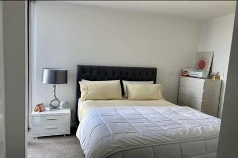 Photo of property in 301/1 Buscomb Avenue, Henderson, Auckland, 0610