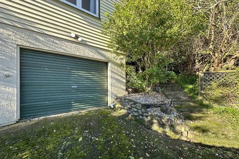 Photo of property in 79 Stokes Valley Road, Stokes Valley, Lower Hutt, 5019