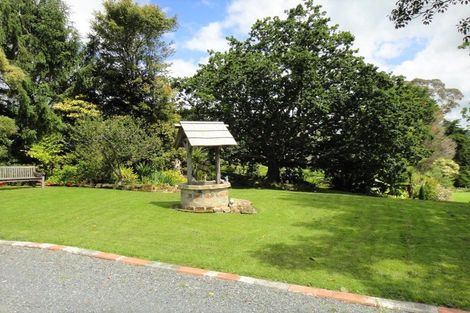 Photo of property in 931 State Highway 1, Oakleigh, Whangarei, 0171