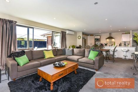 Photo of property in 18 Gosling Crescent, Halswell, Christchurch, 8025