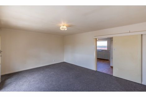 Photo of property in 2/365 Greers Road, Bishopdale, Christchurch, 8053