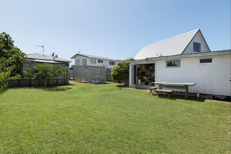 Photo of property in 838 Papamoa Beach Road, Papamoa Beach, Papamoa, 3118