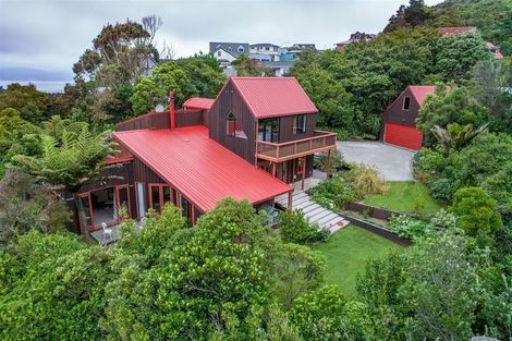 Photo of property in 64 Nalanda Crescent, Broadmeadows, Wellington, 6035