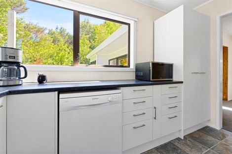 Photo of property in 13 Scoresby Street, Opua, 0200