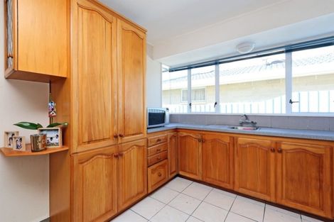 Photo of property in 3/432 Gloucester Street, Taradale, Napier, 4112
