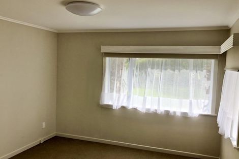 Photo of property in 100 Rosier Road, Glen Eden, Auckland, 0602