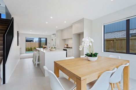 Photo of property in 9 Tuiri Lane, Manurewa, Auckland, 2102