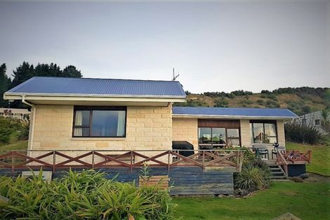 Photo of property in 32 Tenby Street, Moeraki, Palmerston, 9482