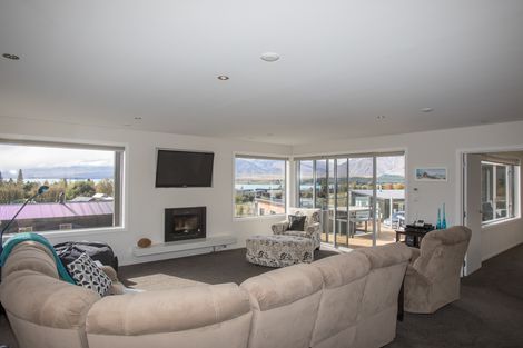 Photo of property in 8 Sibbald Lane, Lake Tekapo, 7999