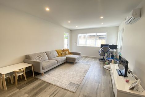 Photo of property in 11 Raymond Grace Avenue, Huapai, Kumeu, 0810