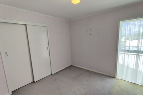 Photo of property in 60 Lewisham Street, Highland Park, Auckland, 2010