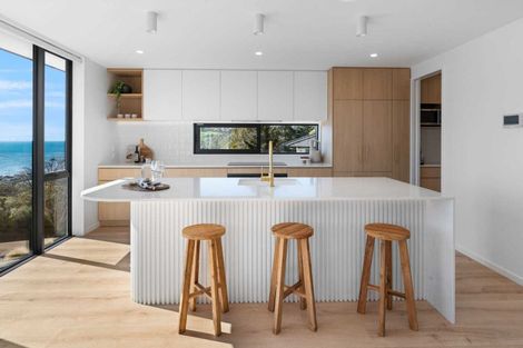 Photo of property in 6 Daring Lane, Redcliffs, Christchurch, 8081