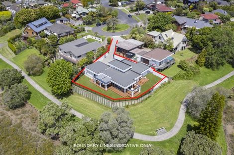 Photo of property in 1/13 Estelle Place, Farm Cove, Auckland, 2012