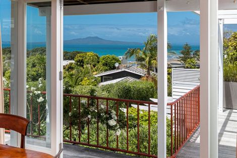 Photo of property in 11 Brighton Terrace, Mairangi Bay, Auckland, 0630