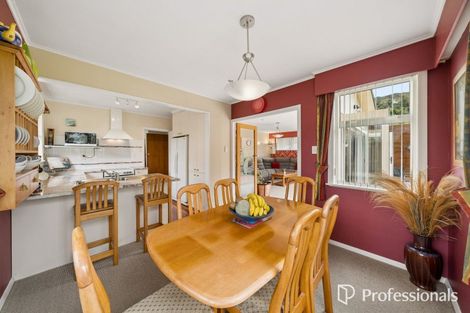 Photo of property in 3 York Avenue, Manor Park, Lower Hutt, 5019