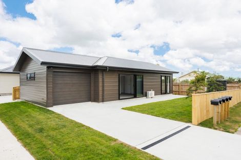 Photo of property in 68b Hedges Street, Sanson, 4817