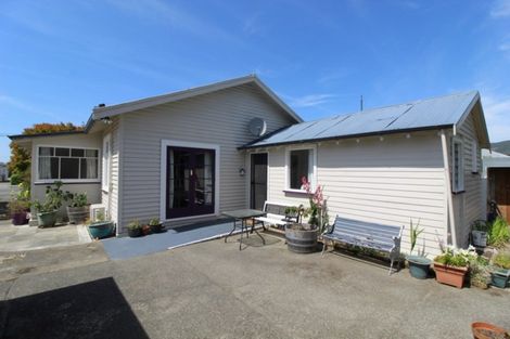 Photo of property in 22 Opie Street, Waimate, 7924