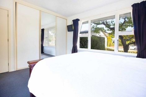 Photo of property in 7 Sunningvale Lane, Ilam, Christchurch, 8053