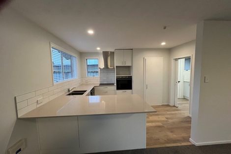 Photo of property in 107 Denise Crescent, Hornby, Christchurch, 8042