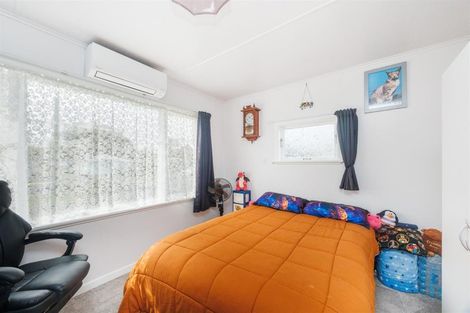 Photo of property in 11 Ahuru Street, Marton, 4710