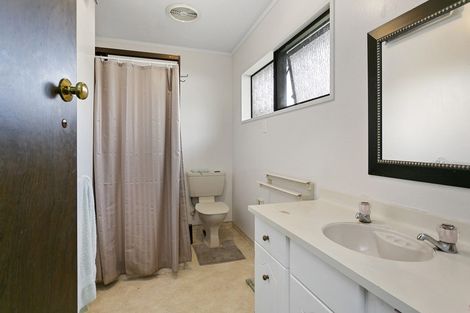 Photo of property in 3 Drayton Place, Leamington, Cambridge, 3432