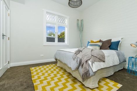 Photo of property in 10 North Avenue, Narrow Neck, Auckland, 0624